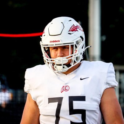 |6’5”| 315 BW| 3.982 GPA| Carlisle High School (Ohio) Football (Highlights below)| 500 squat |350 Bench| 300 PowerClean| 5.4 40 yard dash|