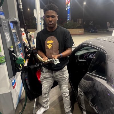 Ⓜ️emphis|SD🌴 “Only Dead Presidents Exicte Me ”💜💰 Instagram:bankroll_huncho3 |Exclusive VIP twitter 🅿️👯♀️ ask