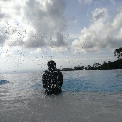 JMJ67122653's profile picture. 