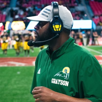 Coach Leander Tufts Profile