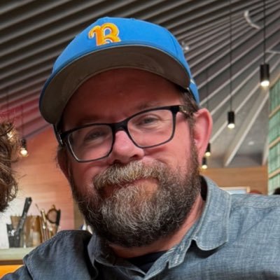 Louisville Sports fan. Trivia enthusiast. Sports Dad. Social Media Support Leader.