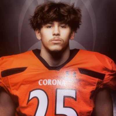Class of 26’ || Corona Del Sol High School | Football & Track and Field | 5’11 170 | 3.5 GPA | Middle LB | (480) 514-0014 |