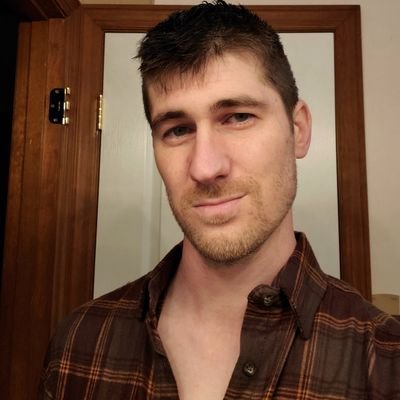 Pshizzel's profile picture. 