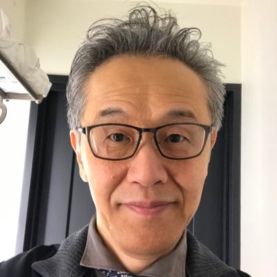 大阪・北堀江のライブハウス、hillsパン工場の新店長。ぜひご利用下さい。@livehillspan かつてZARD、T-BOLAN、WANDS、FIELD OF VIEW等の音楽制作ディレクター。ギザでSoul Crusaders。作曲、編曲、Key、コーラス、執筆、MC等。5/22生