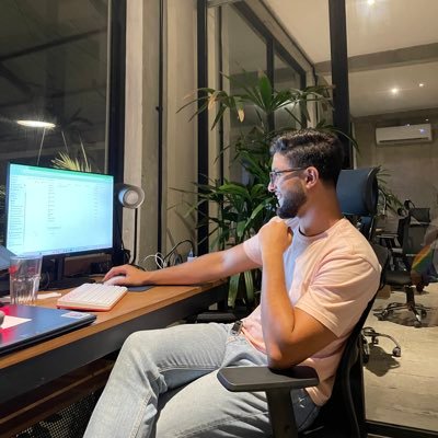mou_djo's profile picture. DTC eCom Video Editor 🎥 | Crafting scroll-stopping ads for brands 🚀 | Storyteller & creative strategist 💡 | Let’s scale together! 📈