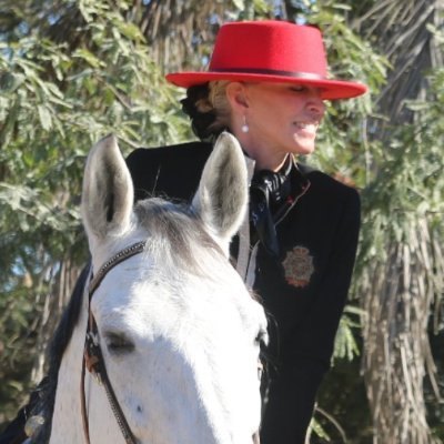 CarolR2020's profile picture. A New Beginning - Jan 2025!