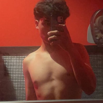 shither0's profile picture. for cumming purposes account