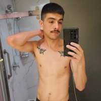 6'3EmotionalSupportH●le™️ (Nate) (@h3artbr3aknat3x) 's Twitter Profile
