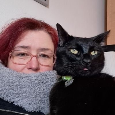 Frau durch und durch
Single, wen es interessiert
Bayerische Schnauze
'79 geboren und stolz drauf