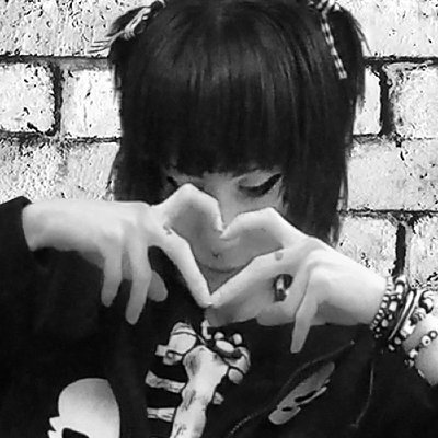 Trashpost princess. Electronic jester. Indoor catgirl. The sweetest & slimiest lil brat around~☆ https://t.co/AS5Xh5GJ0h https://t.co/bT2o5M1gpN