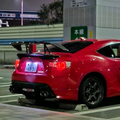 豆腐屋ハチロク乗ってました!
鈴鹿ツイン38.154(Sタイヤ) 38.338(ラジアル) 作手 30秒 鈴鹿サーキットは2分29秒 TIサーキット1分52秒465 筑波2000 1分6秒835 セントラル1分33秒843
群サイ 2分58秒new MLS 47.000
