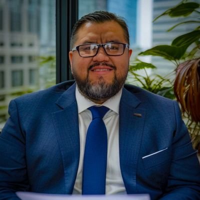 IsaSolisX7's profile picture. Non-Profit Leader. @Harvard, EdM @UMich, MSW @MichiganState, BA. Life is short; live every moment.