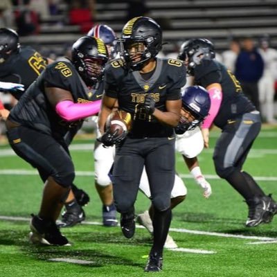 CHS | SC |2027 RB/LB🏈|SG🏀|CDM/CB⚽️|5’9 180|3.6 GPA Ejb2304@gmail.com