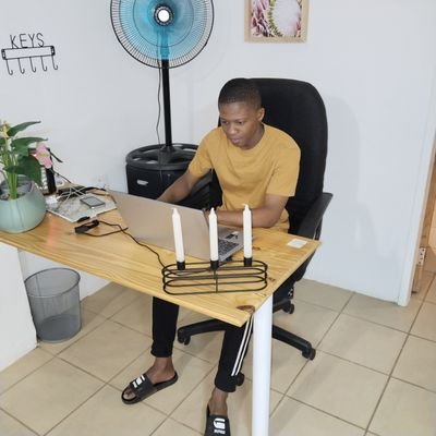 BMokomotoane's profile picture. TUT Alumni 👨‍🎓🎓
Junior Engineering Surveyor 🚧👷‍♂️