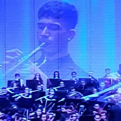 125 ❤️💙🤍 Me llamo Agustín, Hincha del CNdeF hasta en el +allá Trompetista en Orquesta Juvenil del Sodre, Los Caños del Parque y rapero. Instagram: @es.el.lyon