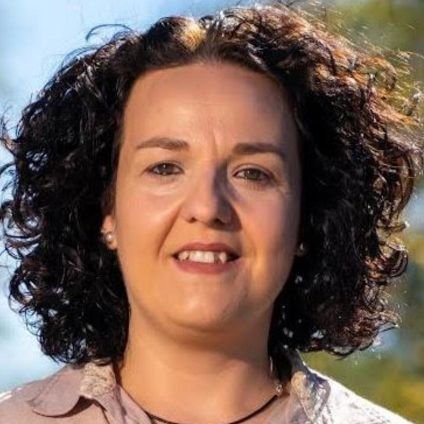 Bióloga y téc. de laboratorio, comprometida con la ciencia, la igualdad de oportunidades y el progreso en una sociedad más justa para tod@s. @PSOEdeEcija/ ♥️ 🌹