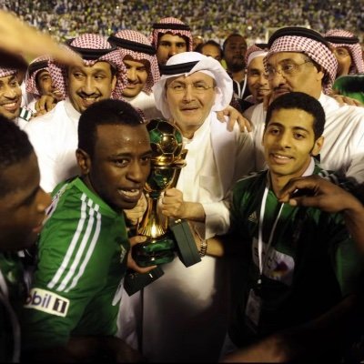iiz4_a's profile picture. ALAHLI FOR EVER💚✊🏼.