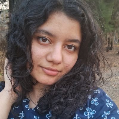 engoldment's profile picture. she/her • novice psychotherapist