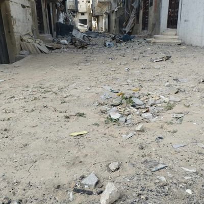 I am Zakaria from Gaza, please donate to us and my family 😭🙏