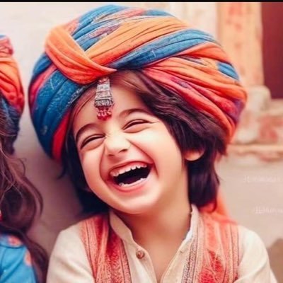 azaadshayar's profile picture. 😘🥰😙