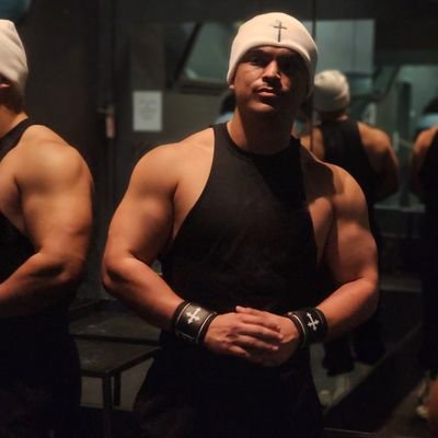 FITG0AT's profile picture. 25
