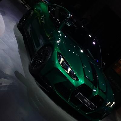 UtsavShahi10's profile picture. 