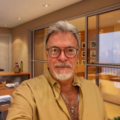 FrankGraha99012's profile picture. 