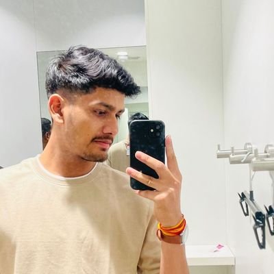 @GuptaDevansh_