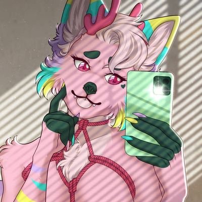 Im kat, She/Her, 29😌 Age in bio or its a block babes❗️🎀 Brat🎀 💫 Taken 💫 I have 2 jobs and a life outside of talking to dudes who wanna fuk thx