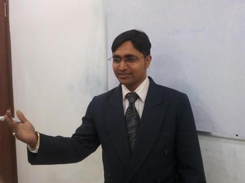 Rohitkjha81's profile picture. 