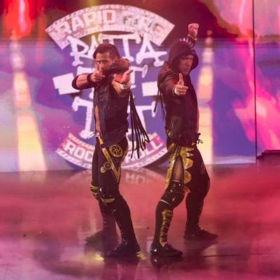 Archie Gray and Dominic Solanke Enthusiast 🏴 | @SpursOfficial | @WWE | MCMG | Ethan Page | fan account