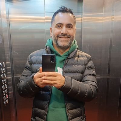 fded85882224's profile picture. Kendi Halinde