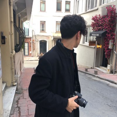 Yeni Medya ve İletişim | Siyaset Bilimi ve Uluslararası İlişkiler