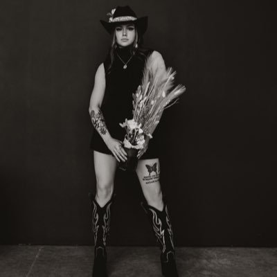 alaynasaint's profile picture. https://t.co/WYtqdva3rT