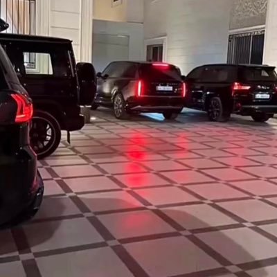 lmsfr180827's profile picture. 