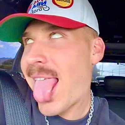 A person who has a deep understanding and appreciation of what gets you off. Enjoy my curated favorites. Own nothing, but proud to share this beautiful art!