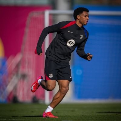 Mohamad95450749's profile picture. 