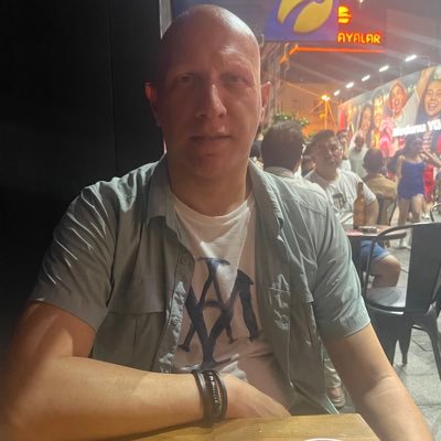 erdincbabur's profile picture. 