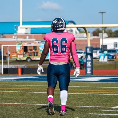 Class of 2028| 6’0 220lbs| OL and DE | Delaware| lake forest high school| GPA: 3.4|