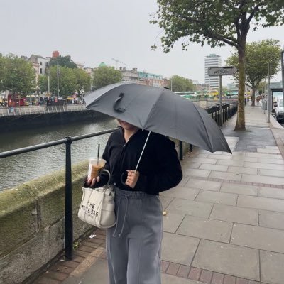 Ellie18164's profile picture. 