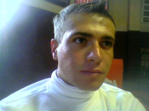 PierluigiSenor's profile picture. Adoro la musica, la tecnologia, ogni tipo di sport, l'amore, la natura e il cibo fatto con amore