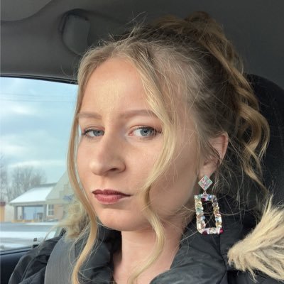 haleysehooley's profile picture. welcome to the show