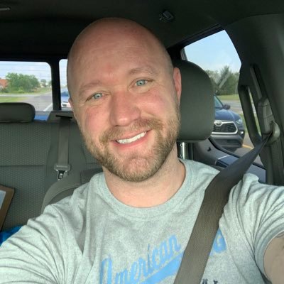 LuckyDuck8605's profile picture. 