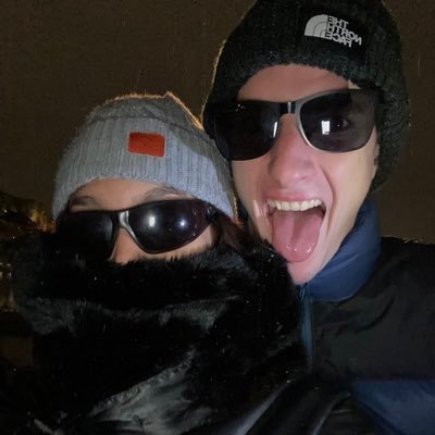 maryhhbl's profile picture. 18+2