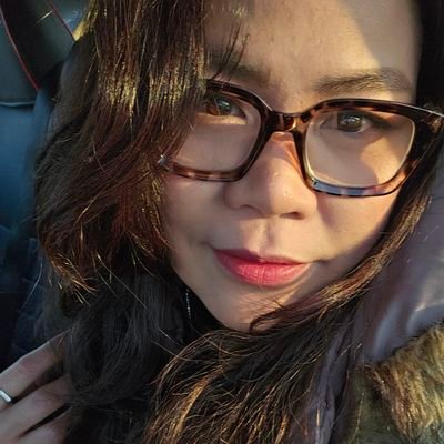 JanKayseventeen's profile picture. Shaken but not Moved 
Speak Less,But Notice Everything.

 Silence is one of the great arts of conversation.
-Marcus Tullius Cicero            
Tara Kape☕