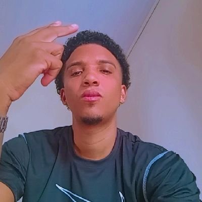 flew_fox's profile picture. vivendo avançado 👺