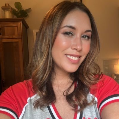 Mom/wife/anti-Trump/lover of all people no matter race/religion/ gender#TheResistance. Block trolls, and not on here to find a date. Married!