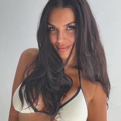 TurkxshDelight's profile picture. If you think I’m too much, go find less.