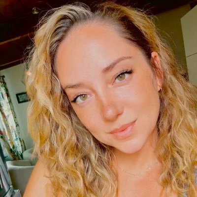 remylacrioxback's profile picture. 🍑🍆