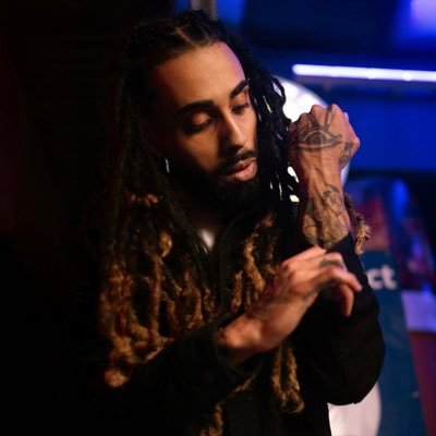 Artist based out of Tampa, Florida |MouyeGang🤘🏽 MGMT: @ceomouyegang on Instagram | IG: Junodigenna | #LL3🕊| #LLCJ 🕊 | #LLS🇬🇾🕊 | #LLL🕊 | #LLS🇭🇹🕊